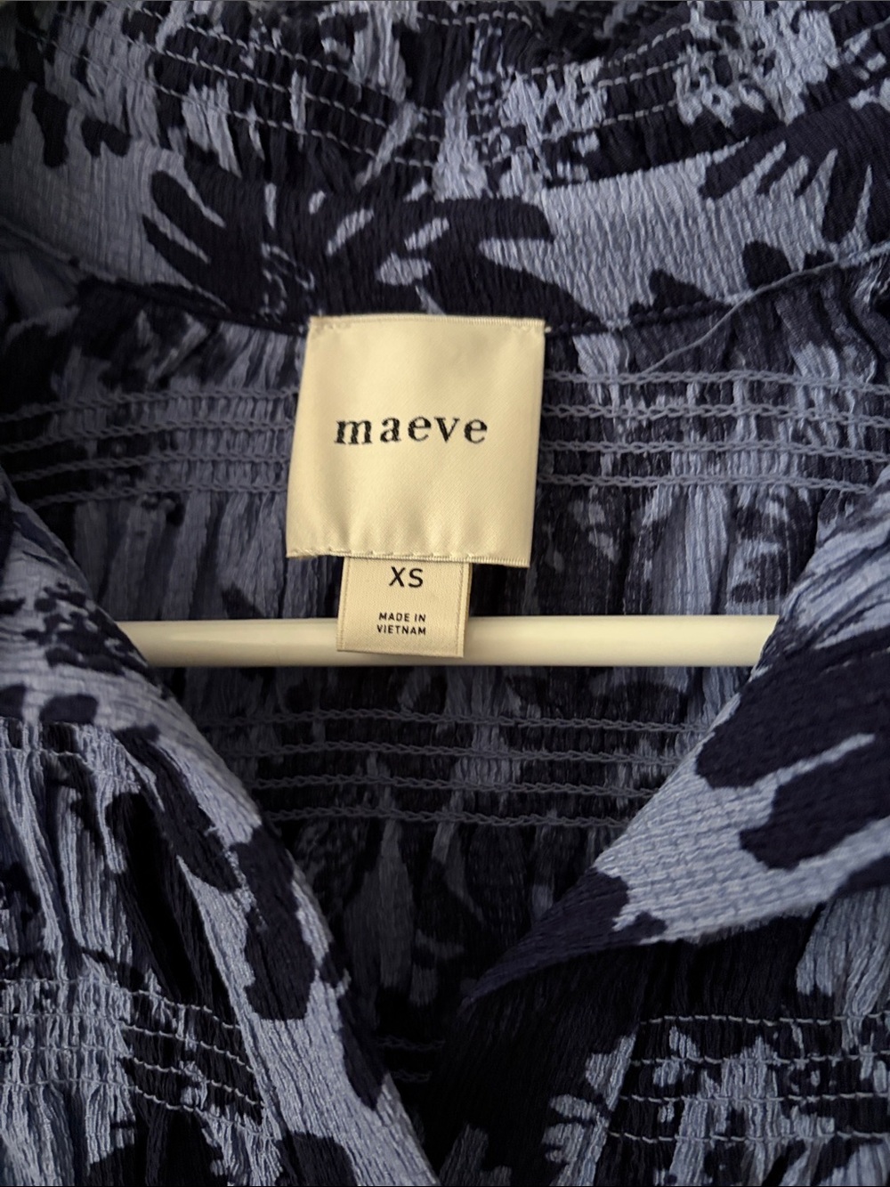 Maeve Texture Button-Front Short Sleeve Top - Picture 2 of 3